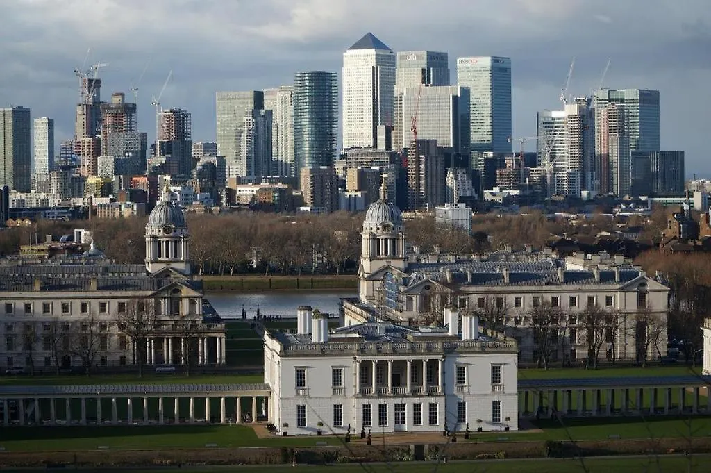 Stylish 1-Bedroom Apartment Near Canary Wharf, O2 Arena & Excel - Excellent Transport Links London United Kingdom